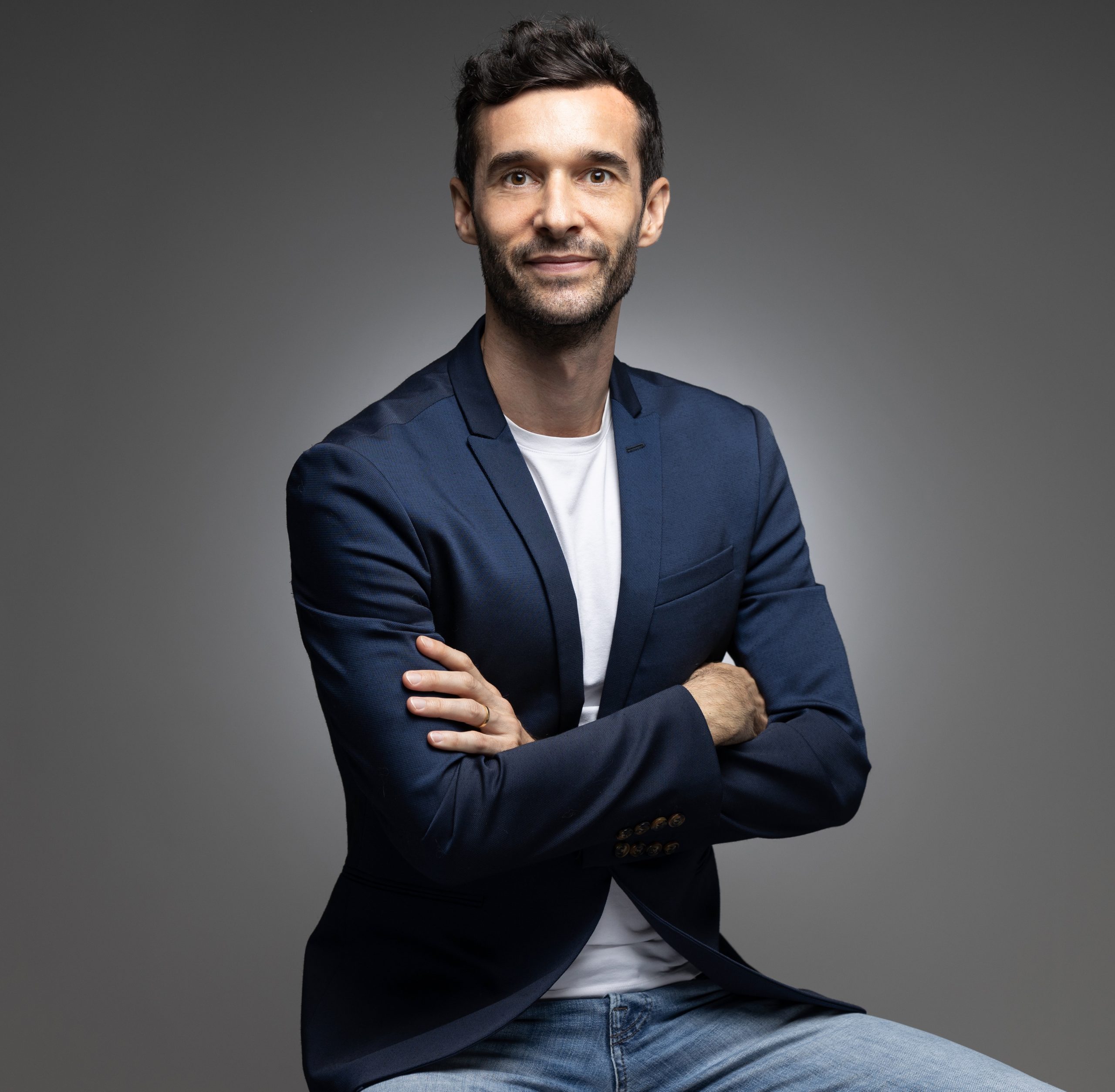 Julien Machet Hypnose à Levallois et en visioconférence